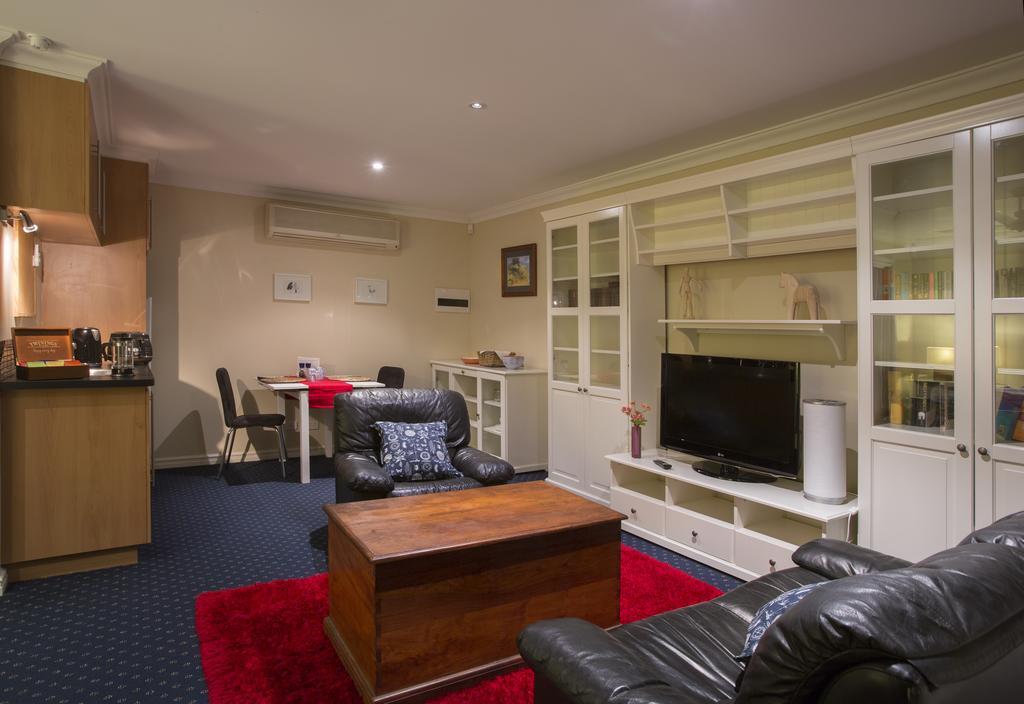 North Yunderup Murray River Lodge Luxury Boutique Accommodation B&B - Adults Only الغرفة الصورة